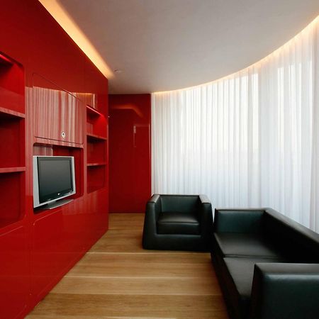 Hotel Puerta America Madrid Esterno foto Interior of the house