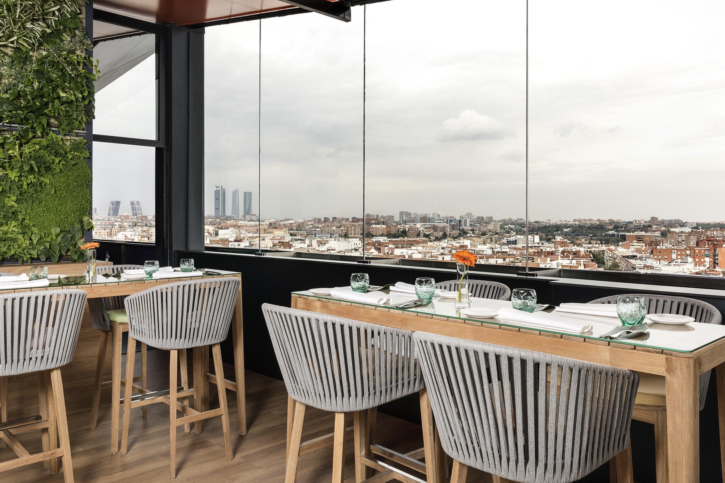 Hotel Puerta America Madrid Esterno foto Rooftop terrace